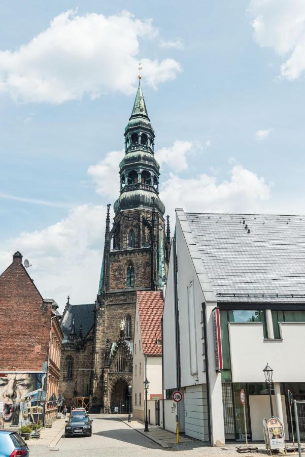 Luxus Stadthaus Am Dom ซวิคเคา ภายนอก รูปภาพ
